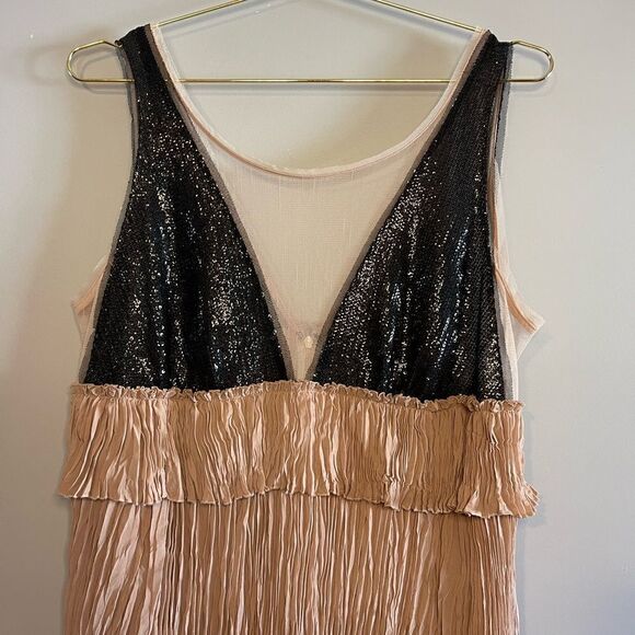 BCBGMAXAZRIA Averil Sequin Pleated Tiered Sleeveless Mesh Mini Dress | SZ L - Picture 5 of 17